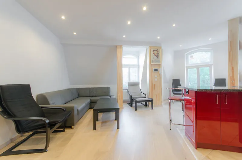 Otel Dom & House - Apartments Port Monte Cassino Sopot