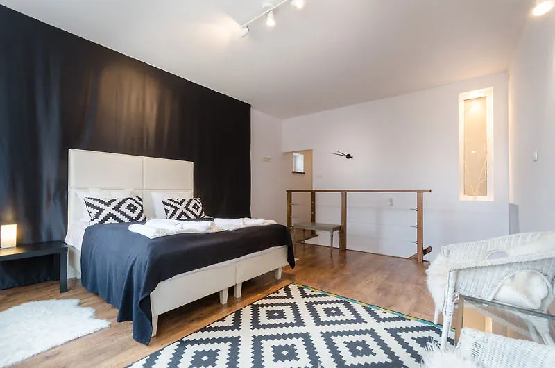 Dom & House - Apartments Port Monte Cassino Sopot Otel