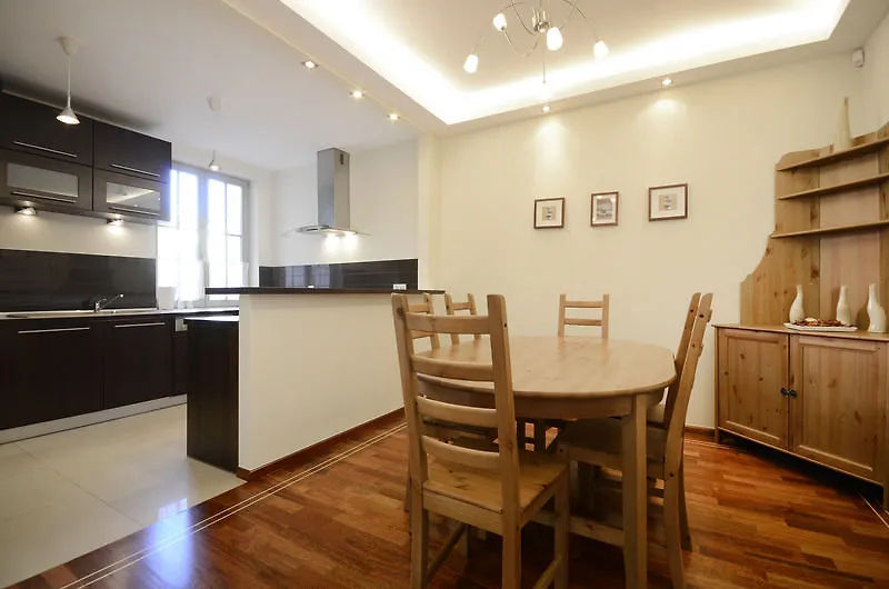 Hotel Dom & House - Apartments Port Monte Cassino