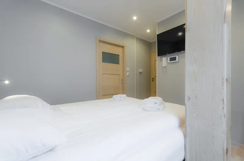 Dom & House - Apartments Port Monte Cassino Hotel